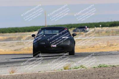 media/Jun-04-2022-CalClub SCCA (Sat) [[1984f7cb40]]/Group 1/Qualifying (Sweeper)/